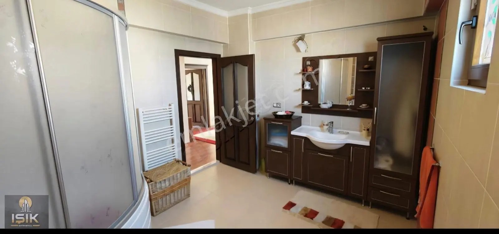 Işık Gm'den Dadaşkent Nenehatun Sitesi 5+1satılık Triplex Villa