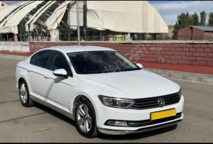 Sahibinden çok temiz Passat b8 2017 model comfortline